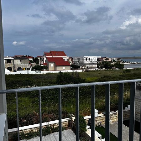 Velebit View Apartment วีร์ ภายนอก รูปภาพ